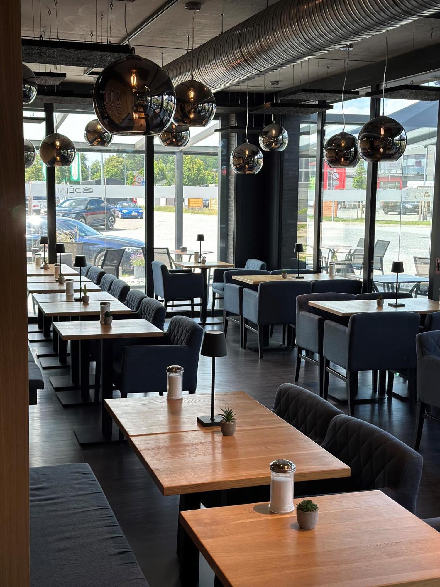 Akzent Hotel Dejanil Burgdorf  Exteriér fotografie